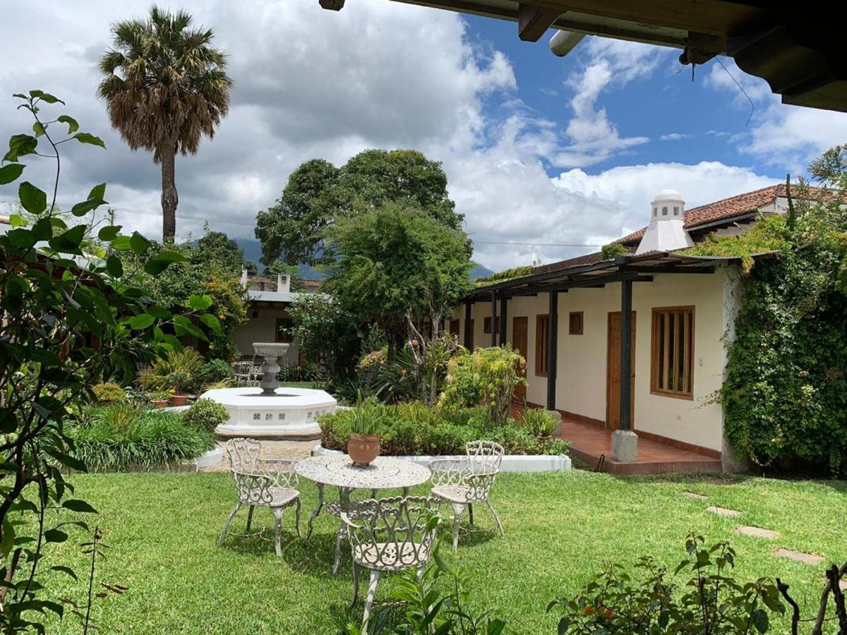 Hotel San Jorge By Porta Hotels Antigua Exterior photo