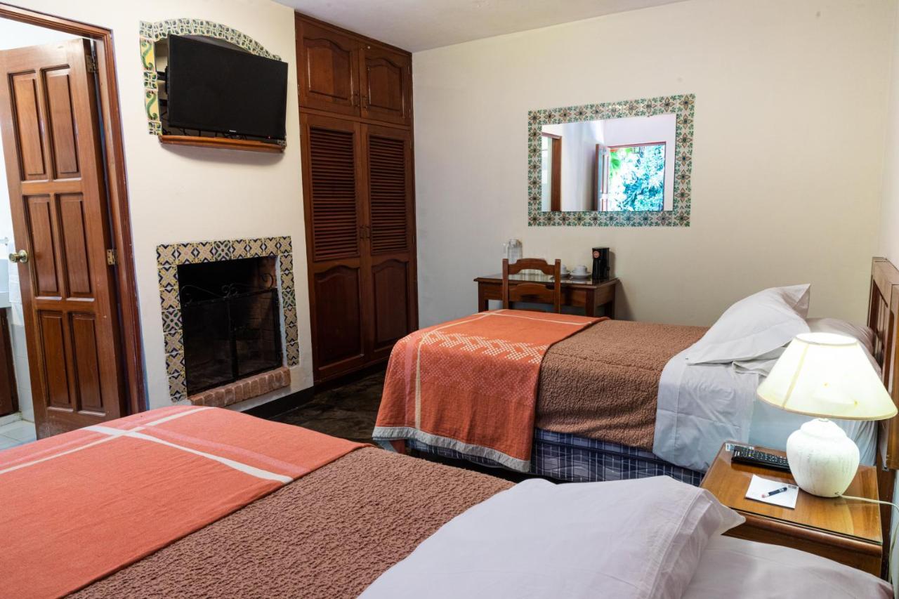 Hotel San Jorge By Porta Hotels Antigua Exterior photo